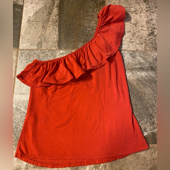 BCBGMaxAzria Tops - BCBG MaxAzria| XS| Red orange Asymmetrical tank top| NWOT.
